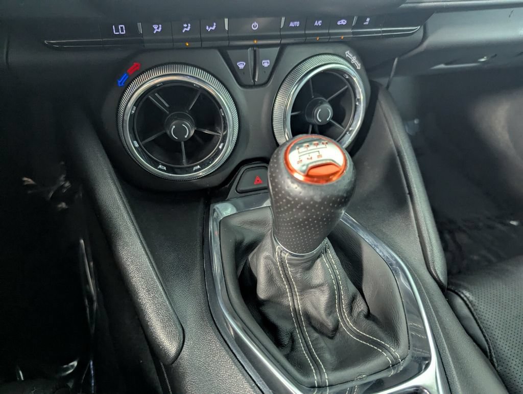 Used 2020 Chevrolet Camaro LT RWD image 20