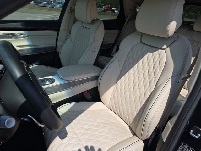 Used 2022 Genesis GV70 3.5T Sport w/ Sport Advanced Package image 14