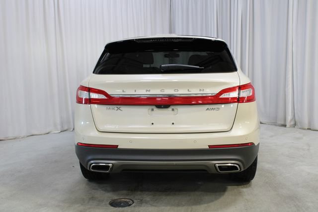 Used 2018 Lincoln MKX Reserve w/ Lincoln MKX Climate Package image 25