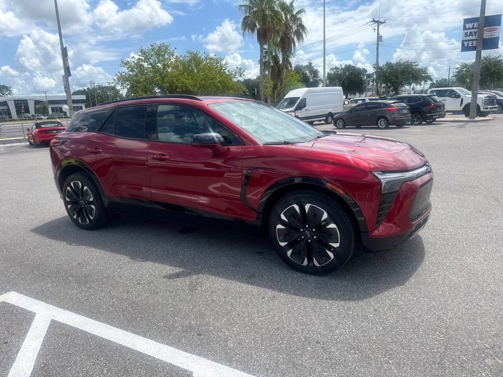 Used 2024 Chevrolet Blazer EV RS AWD/4WD image 3