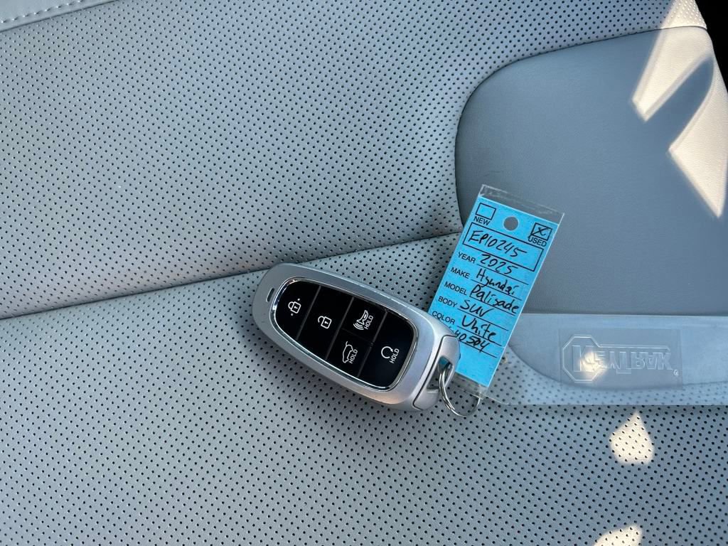 Used 2025 Hyundai Palisade SEL image 27