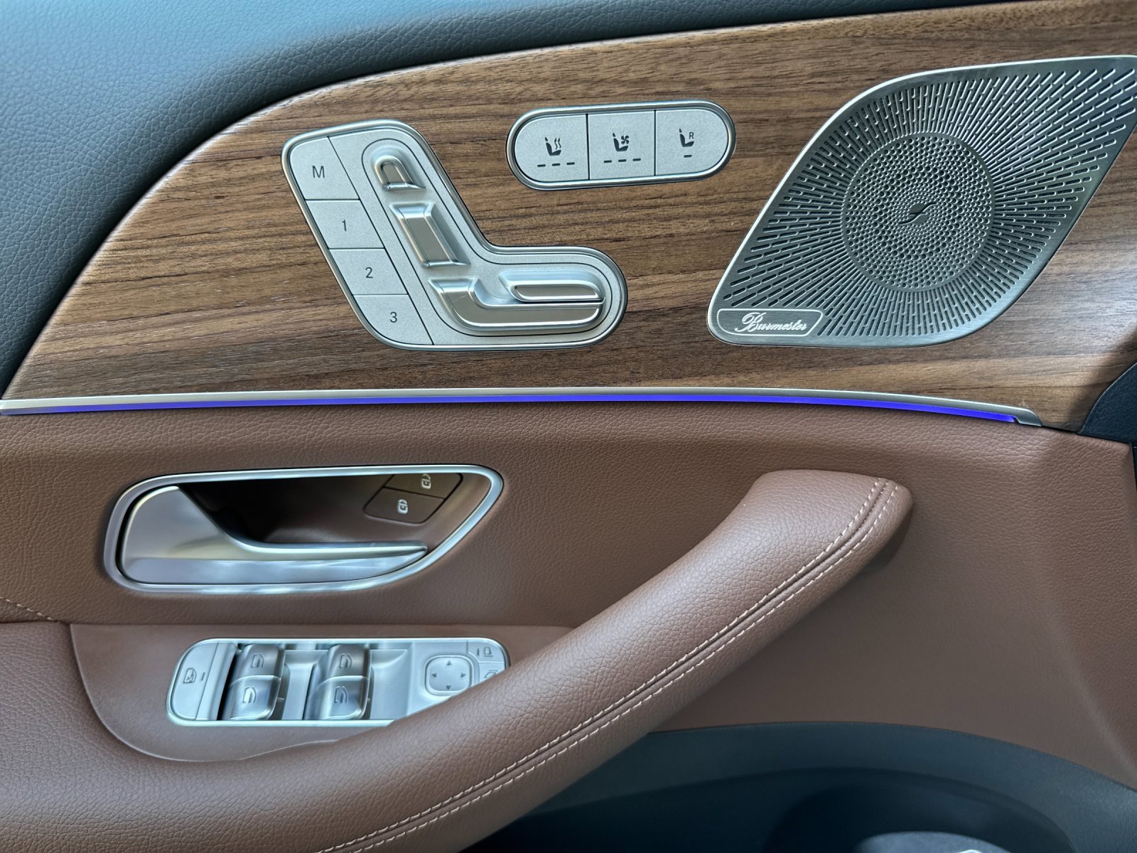 New 2026 Mercedes-Benz GLE 450e 4MATIC image 11