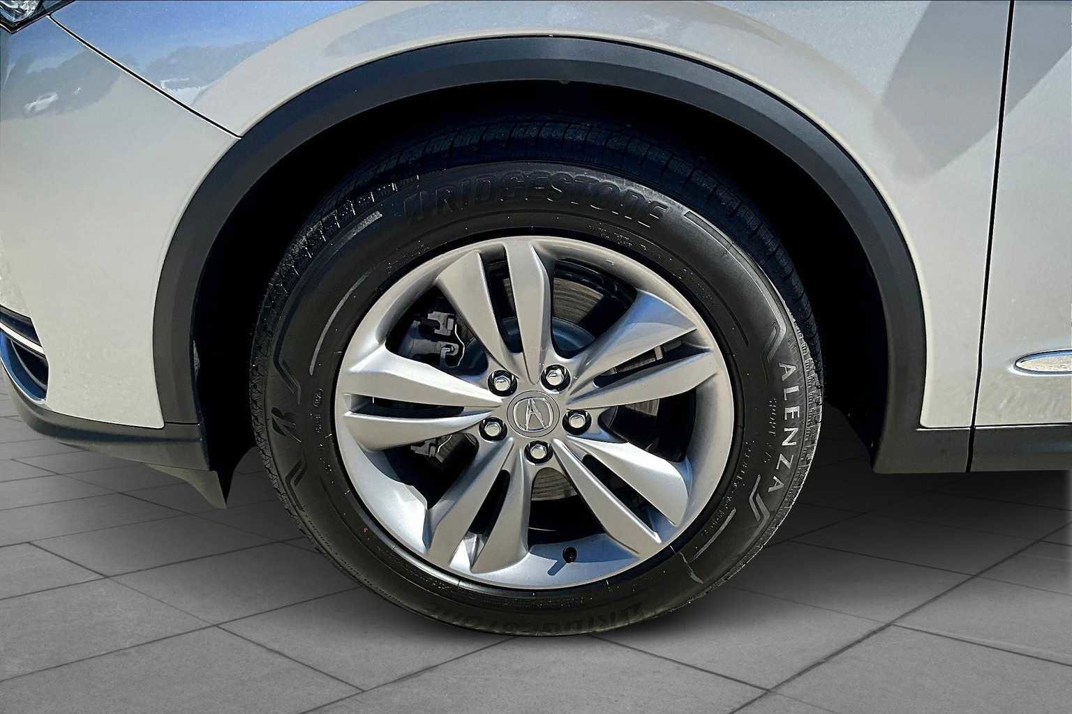 Certified 2026 Acura MDX SH-AWD image 11