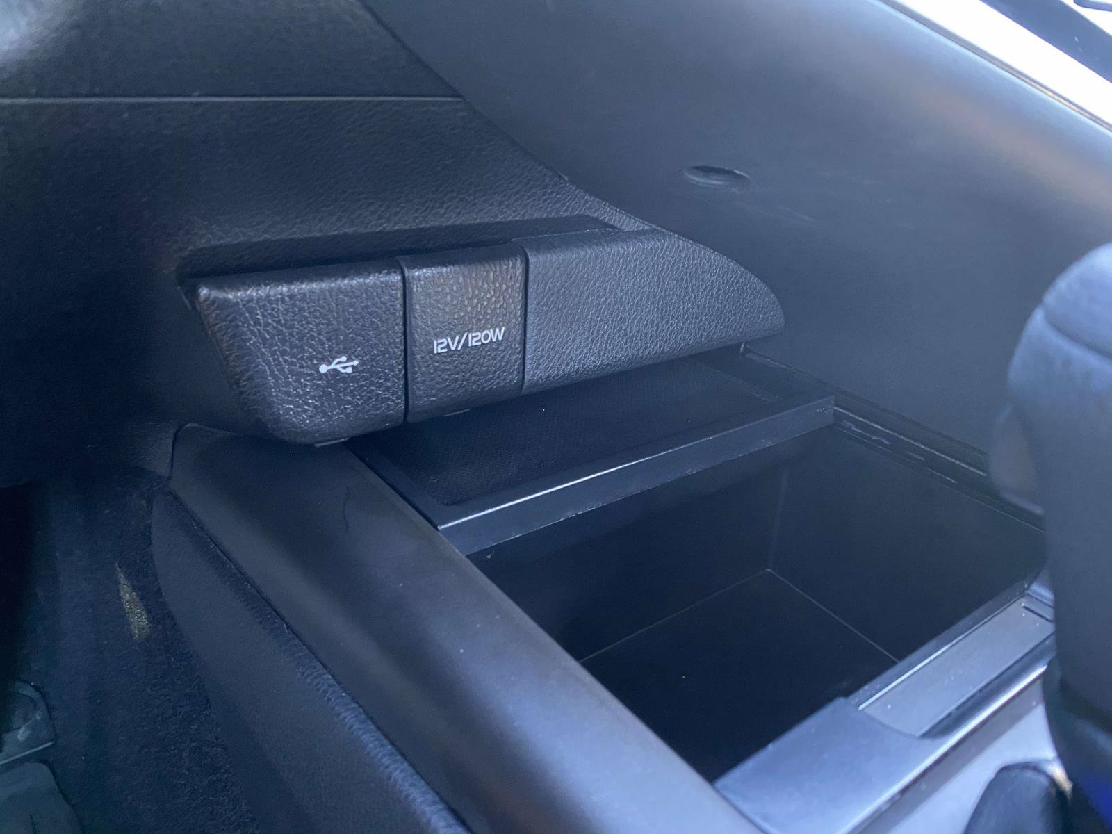 Used 2022 Toyota Camry LE FWD image 25