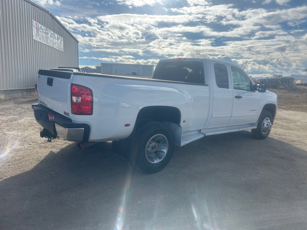 Used 2012 GMC Sierra 3500 SLE image 5