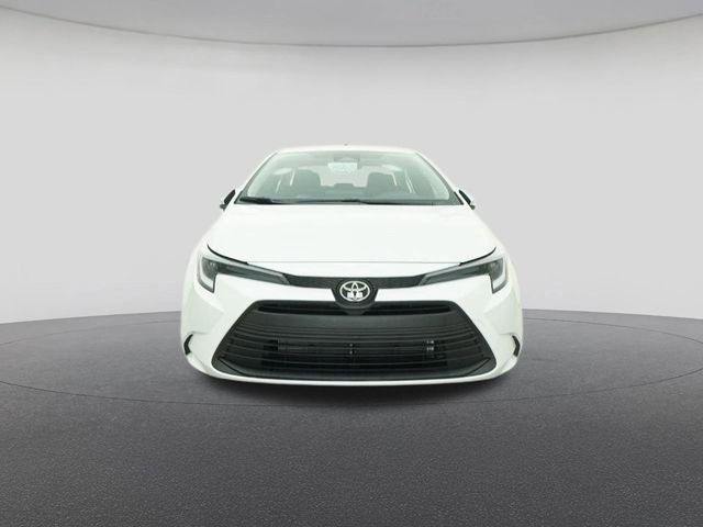 Used 2026 Toyota Corolla LE image 31