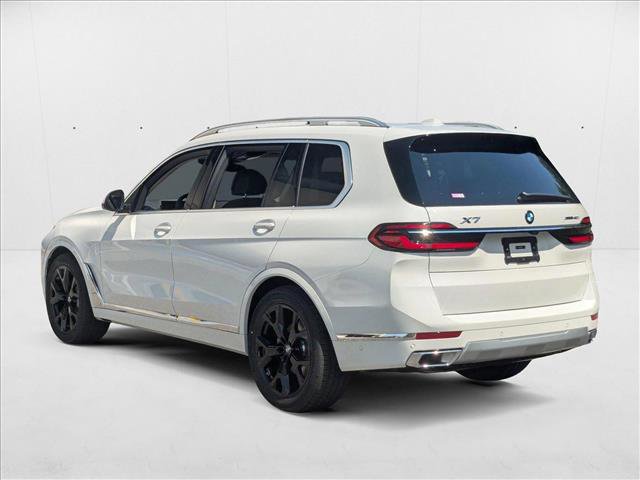 Used 2026 BMW X7 xDrive40i w/ Premium Package image 9