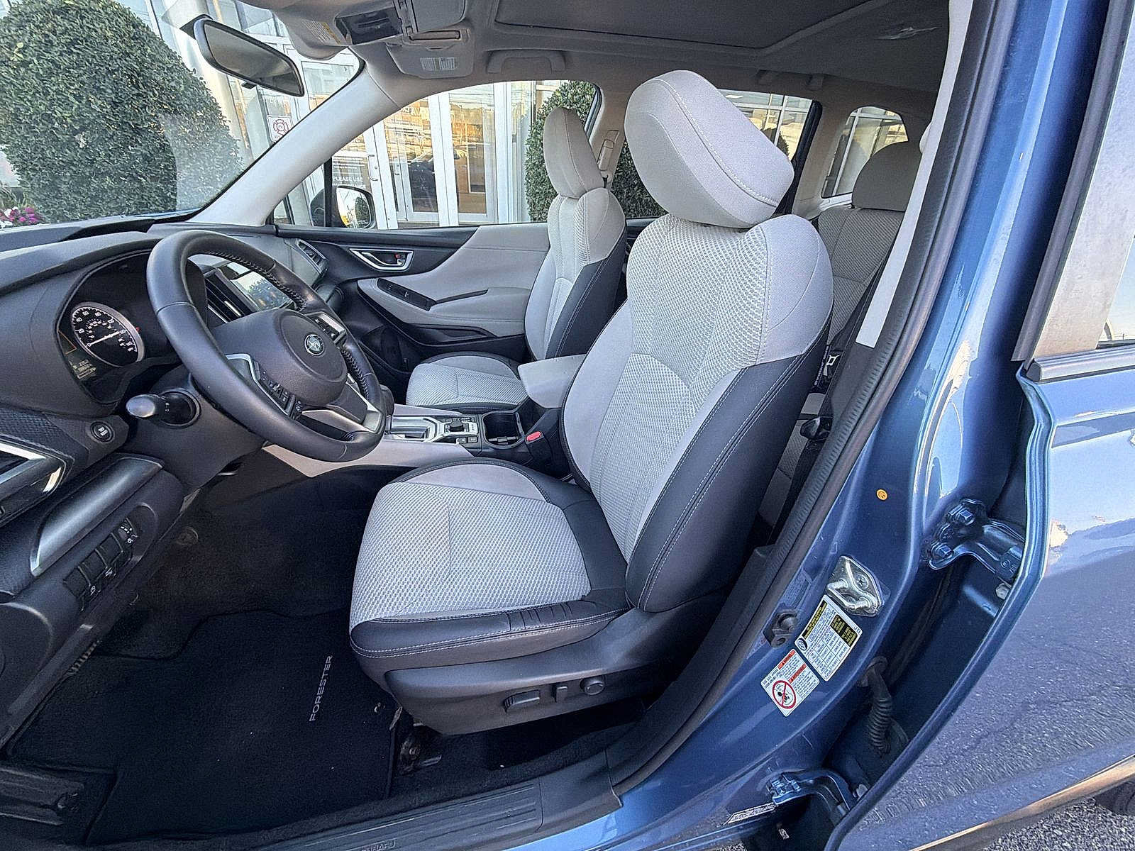 Used 2019 Subaru Forester Premium AWD/4WD image 19
