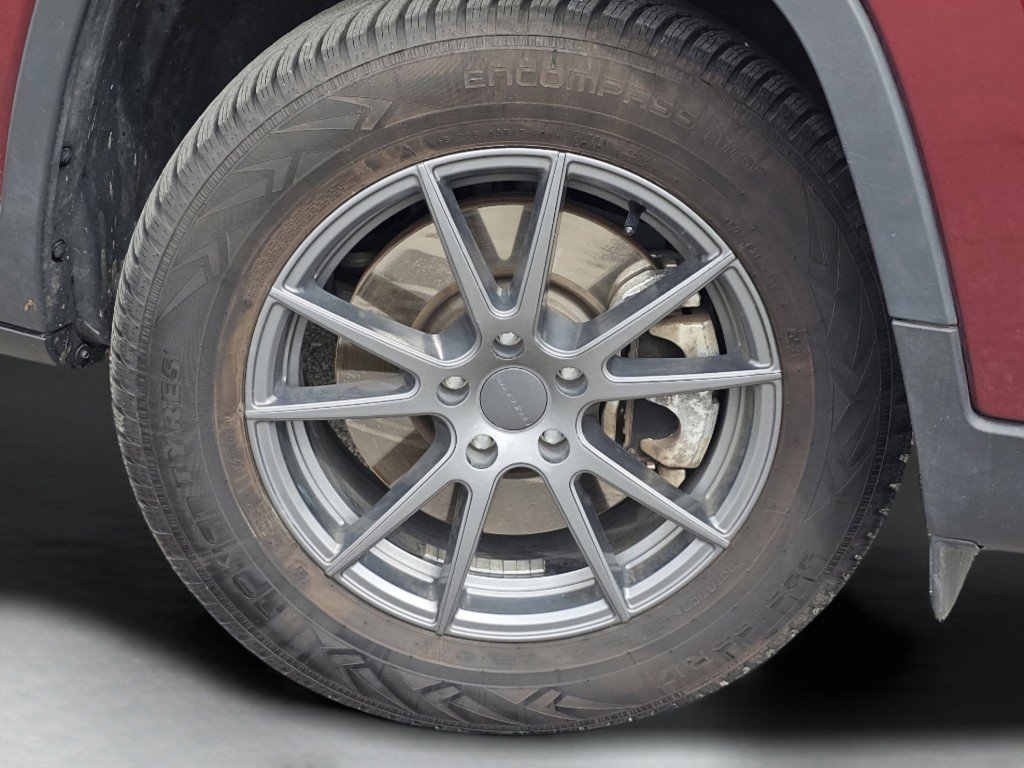 Used 2021 Jeep Cherokee Latitude image 15