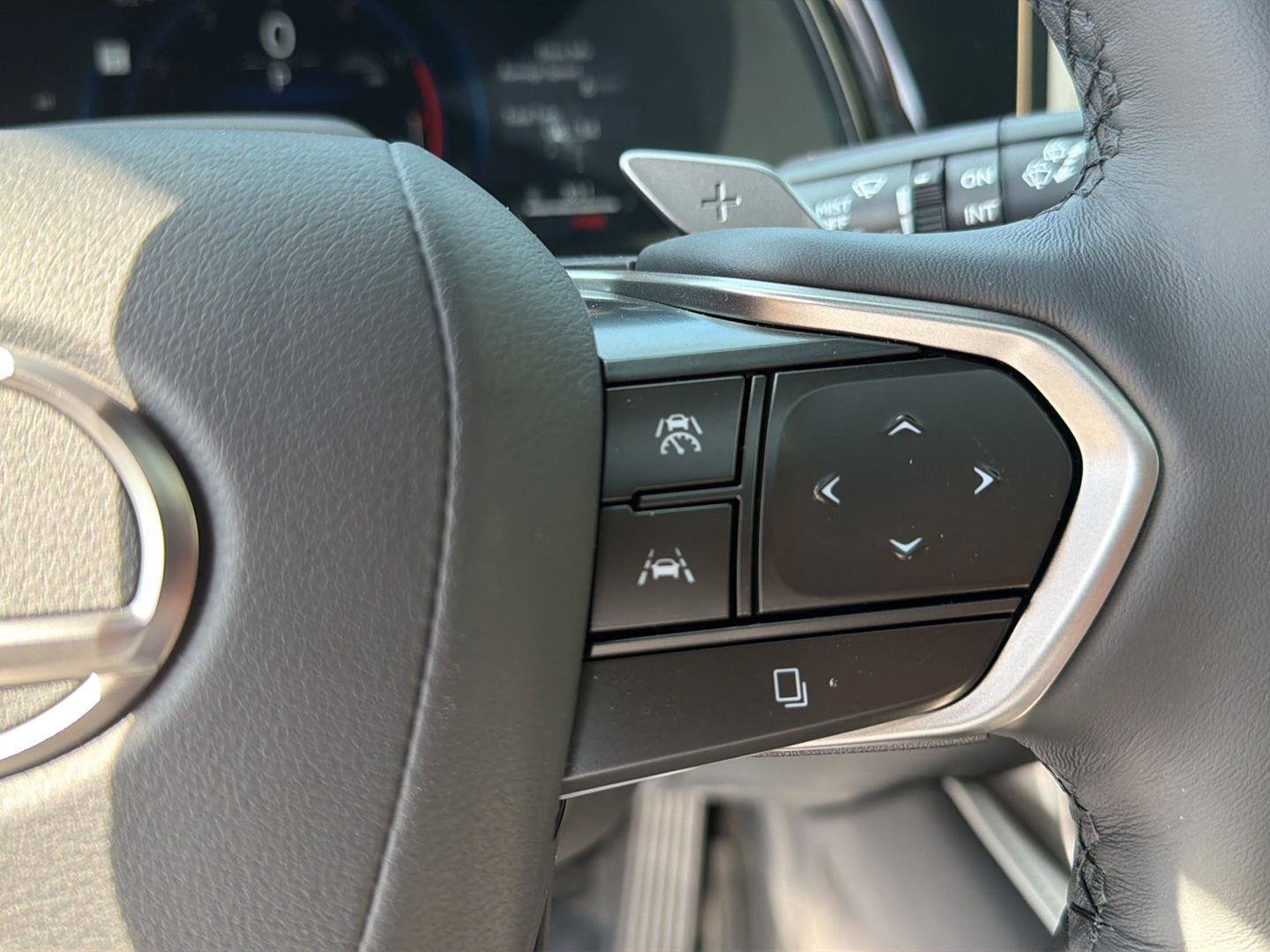 New 2026 Lexus RX 350 FWD image 22