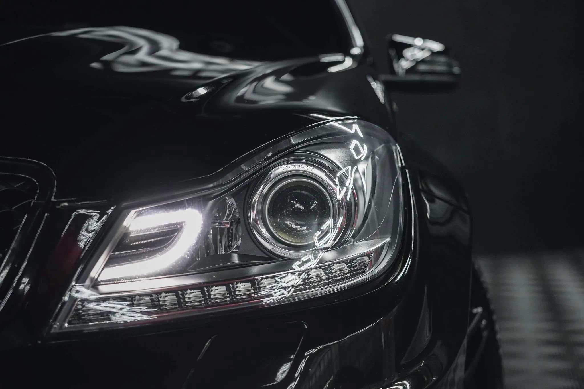 Used 2013 Mercedes-Benz C 63 AMG Sedan image 5