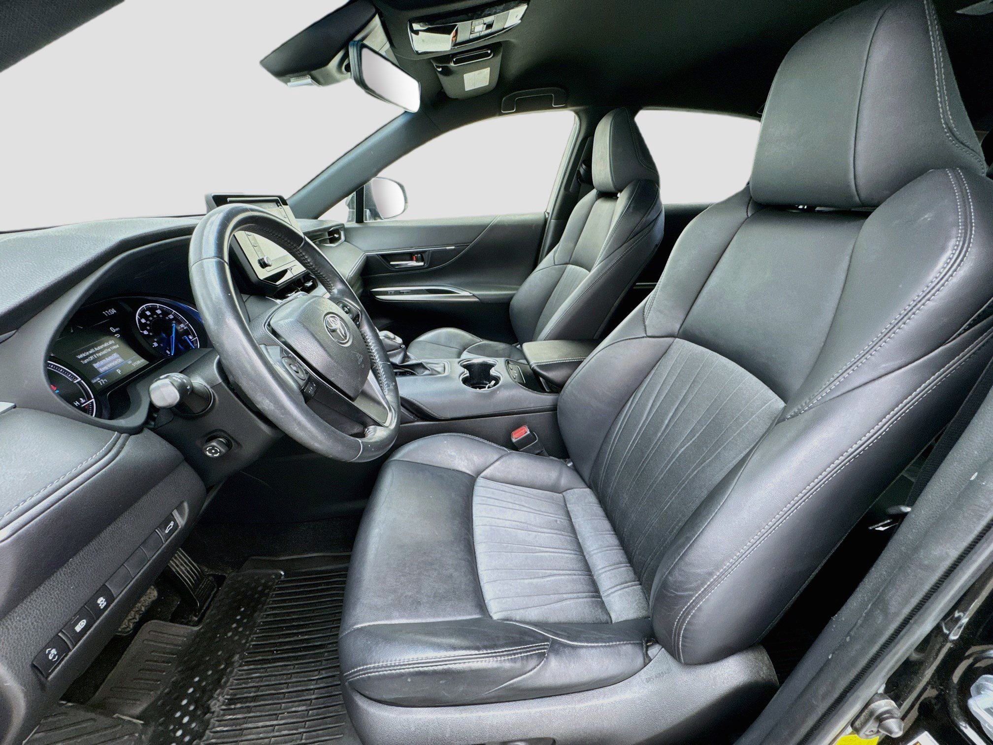 Used 2021 Toyota Venza XLE AWD/4WD image 13