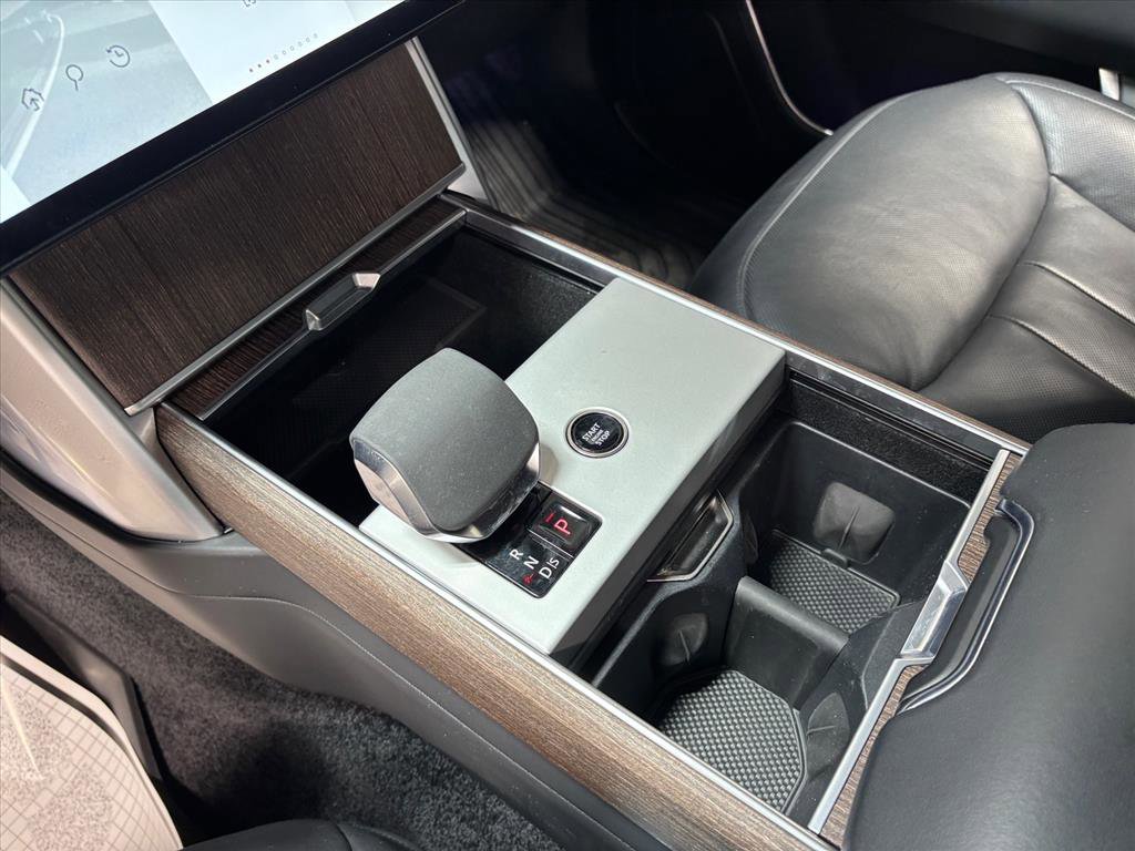 Used 2024 Land Rover Range Rover SE image 13