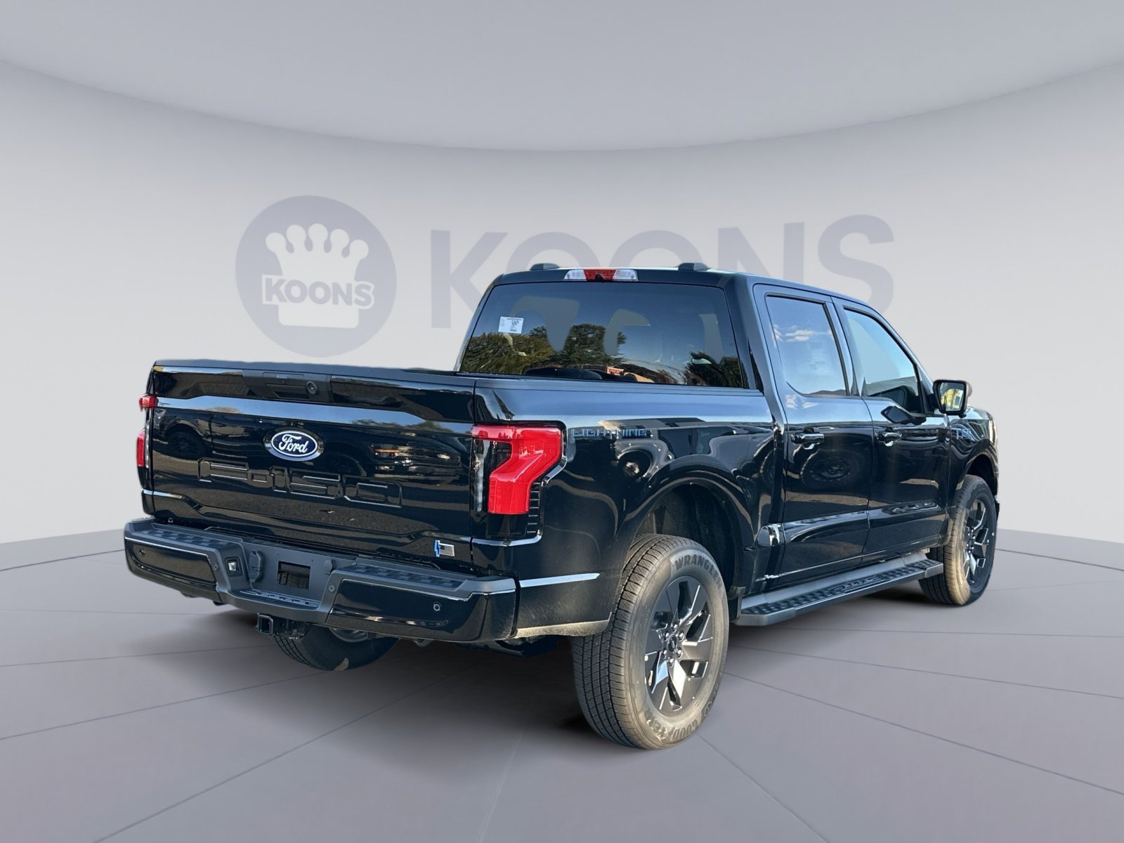 New 2025 Ford F150 Lightning Flash image 7