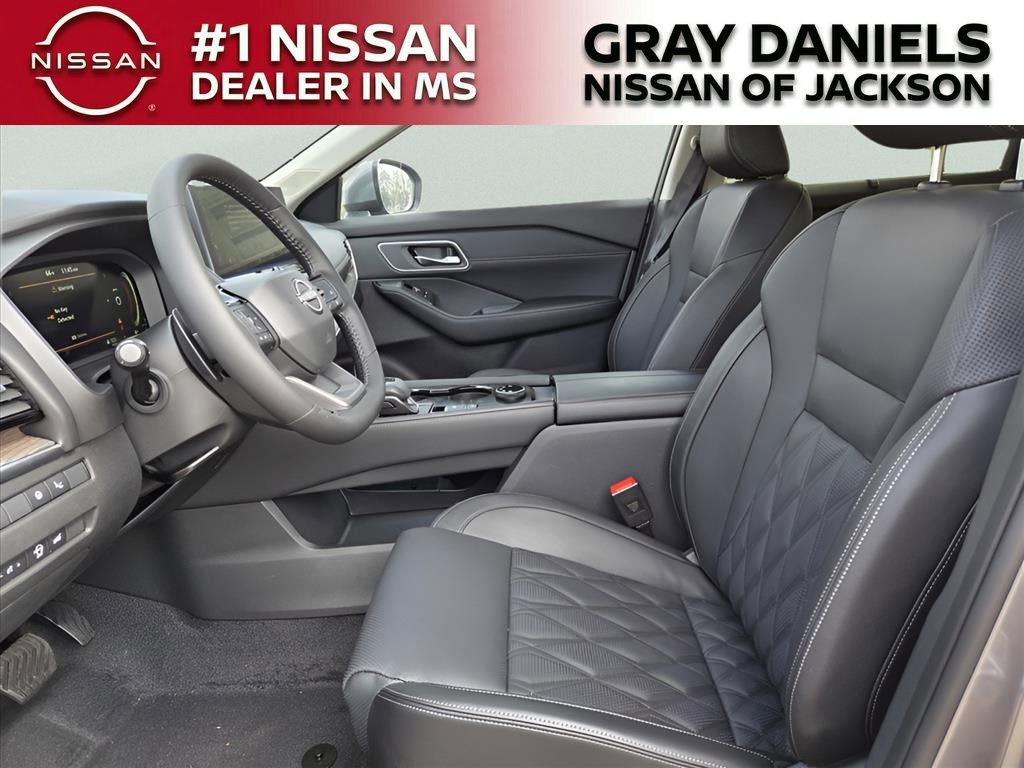 New 2026 Nissan Rogue Platinum w/ Platinum Premium Package image 13