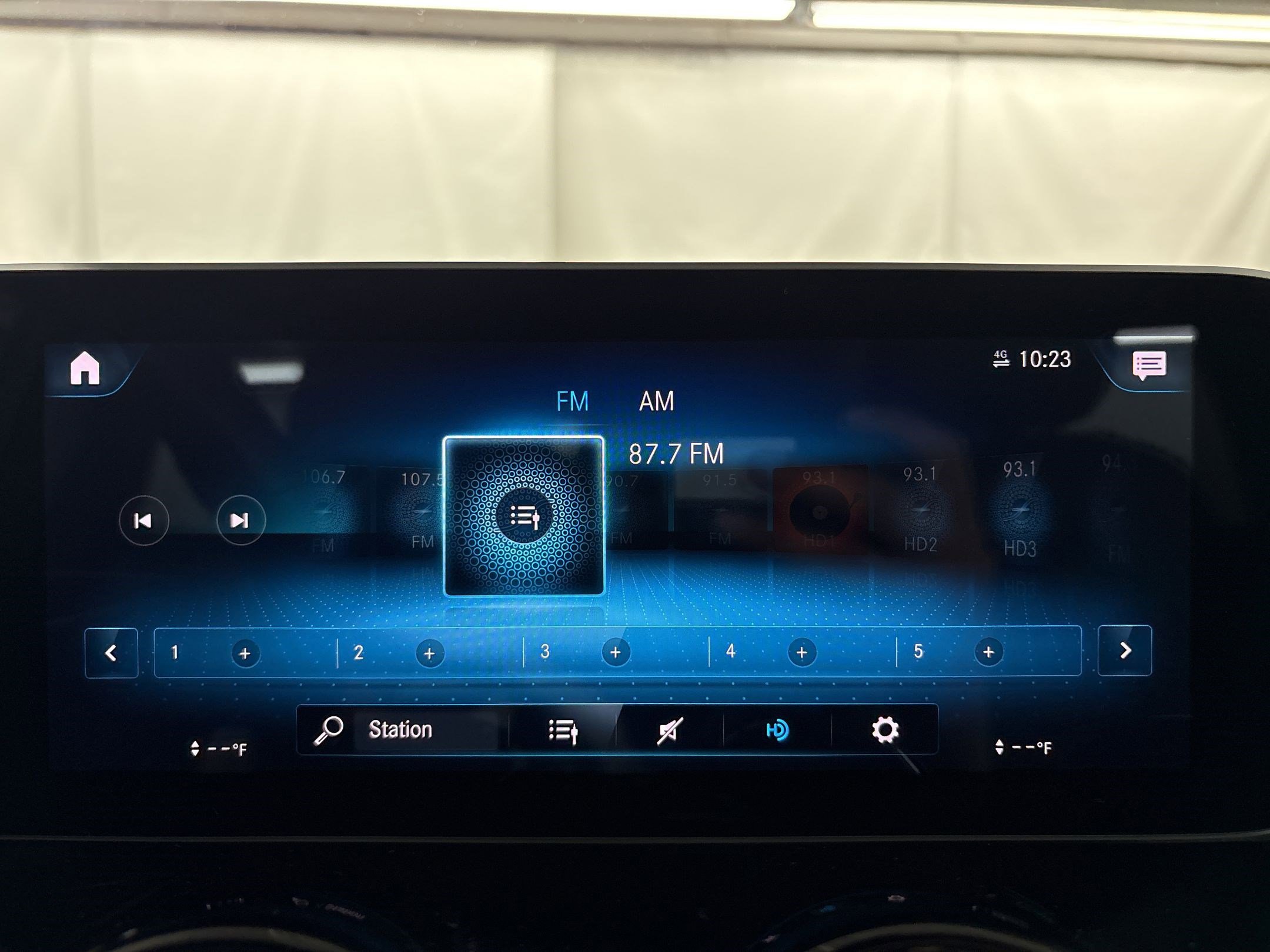 Certified 2021 Mercedes-Benz GLB 250 image 22