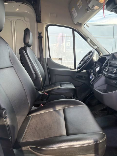 Used 2023 Ford Transit 250 Medium Roof image 12