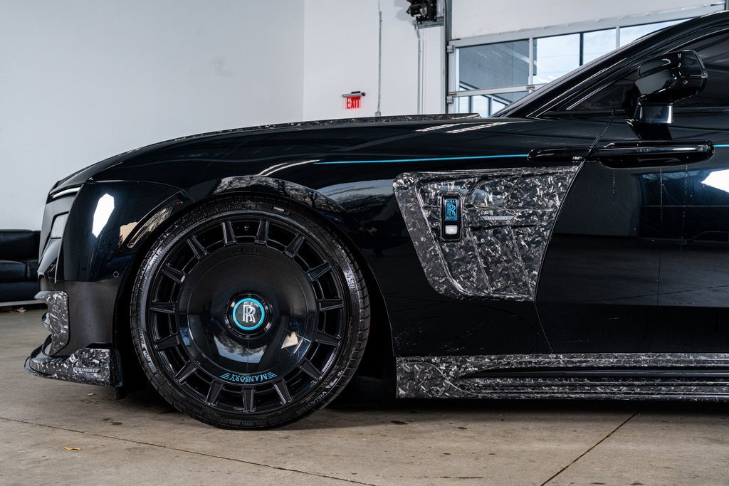 Used 2024 Rolls-Royce Spectre w/ Spectre Launch Package image 10