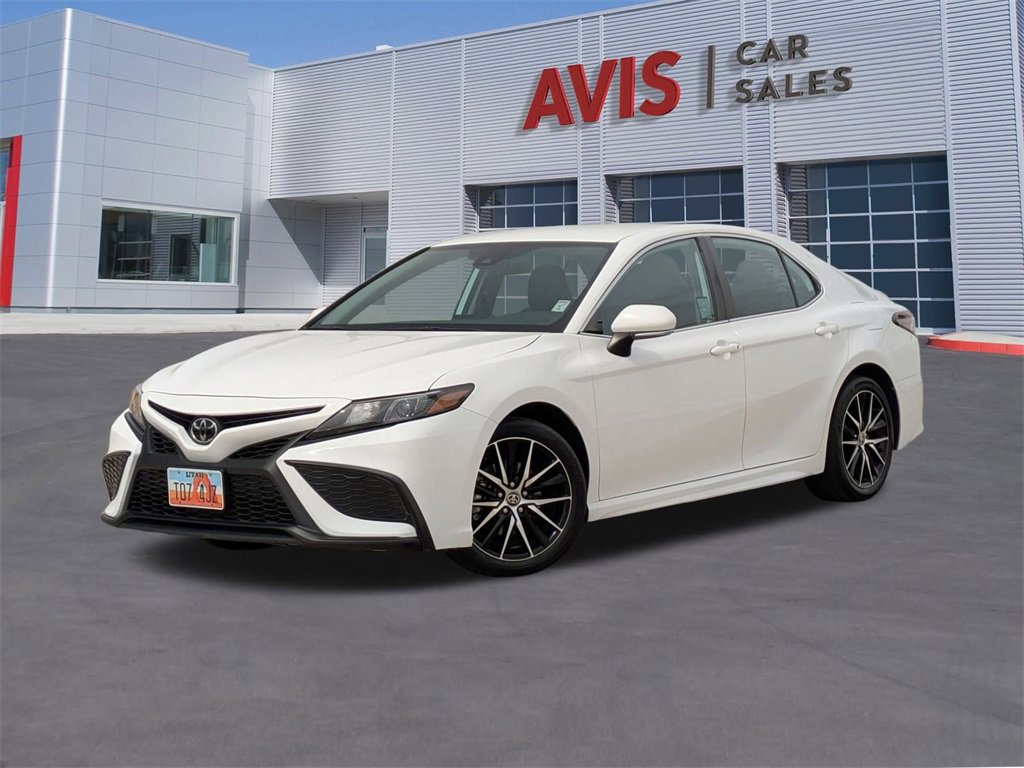 Used 2023 Toyota Camry SE