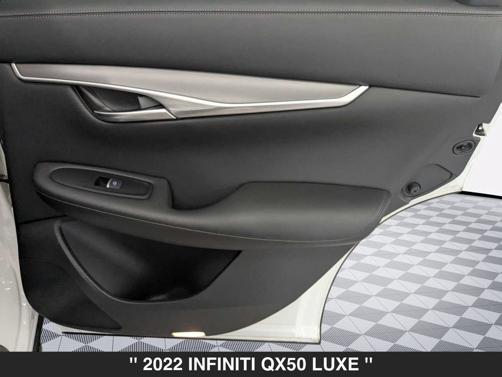 Used 2022 INFINITI QX50 Luxe w/ Appearance Package AWD/4WD image 29
