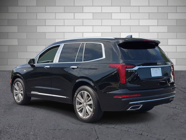 Used 2021 Cadillac XT6 Premium Luxury FWD image 3