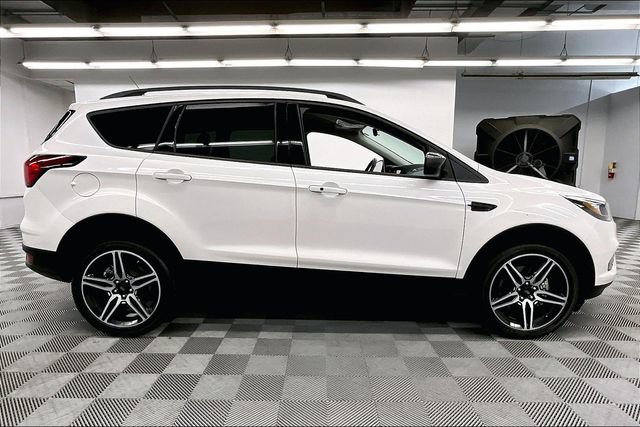 Used 2019 Ford Escape SEL AWD/4WD image 14