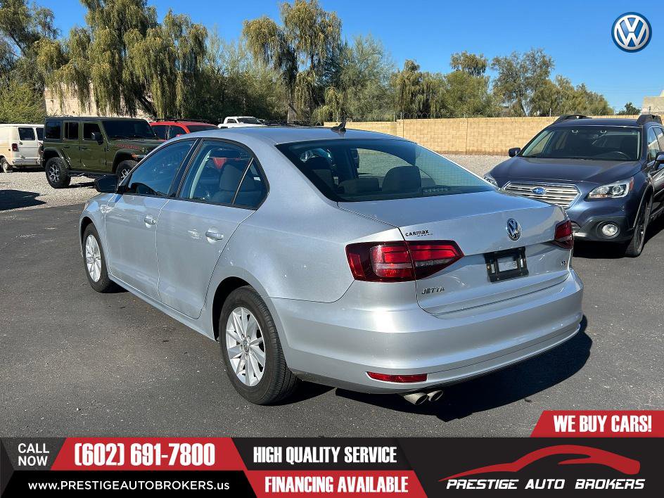 Used 2016 Volkswagen Jetta S image 3