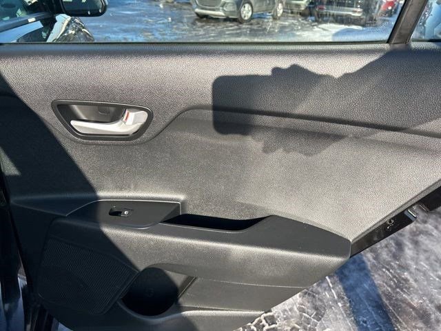 Used 2022 Kia Rio LX image 34