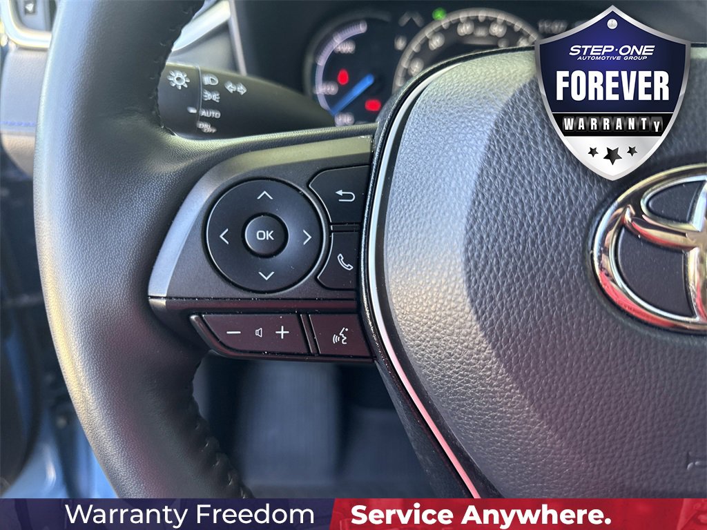 Used 2024 Toyota RAV4 SE image 22
