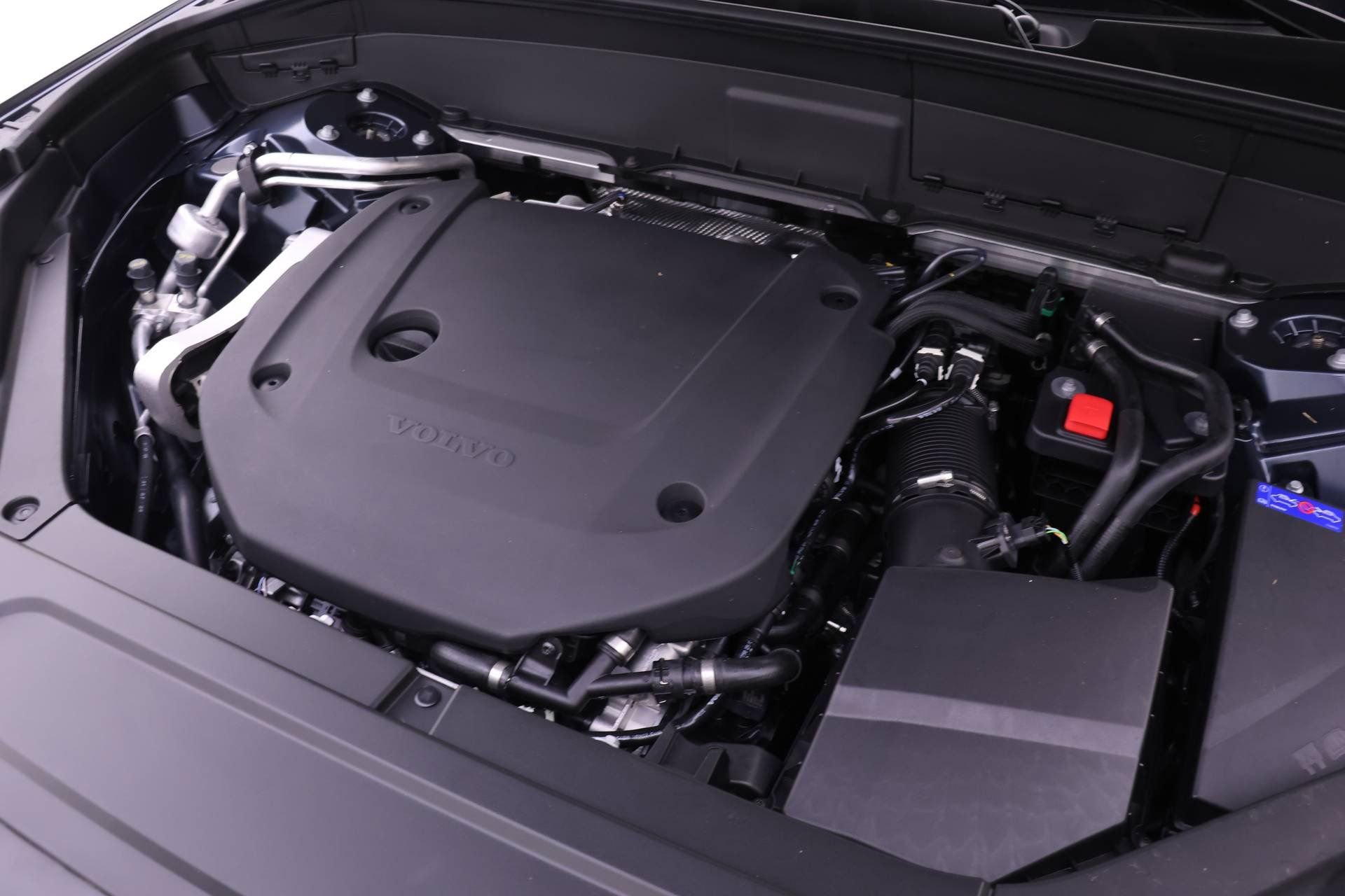 New 2026 Volvo XC90 B6 Ultra w/ Protection Package image 16