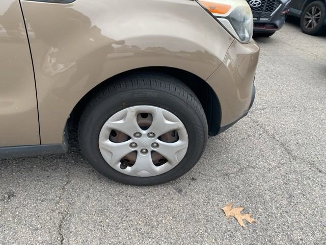 Used 2014 Kia Soul image 11
