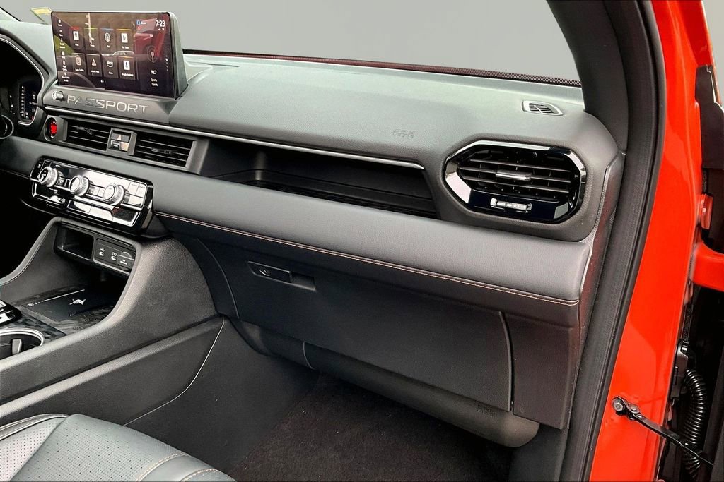 Certified 2026 Honda Passport TrailSport Elite image 18