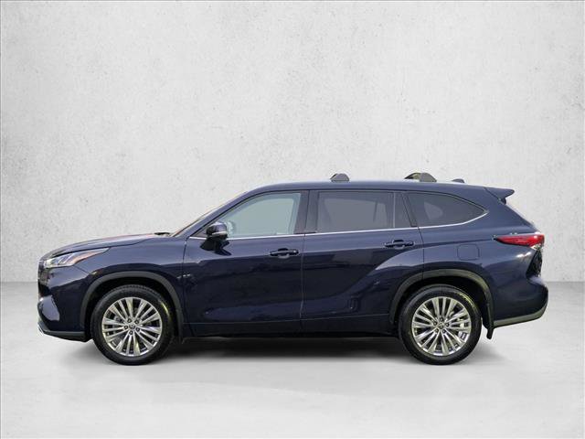 Used 2023 Toyota Highlander Platinum image 9