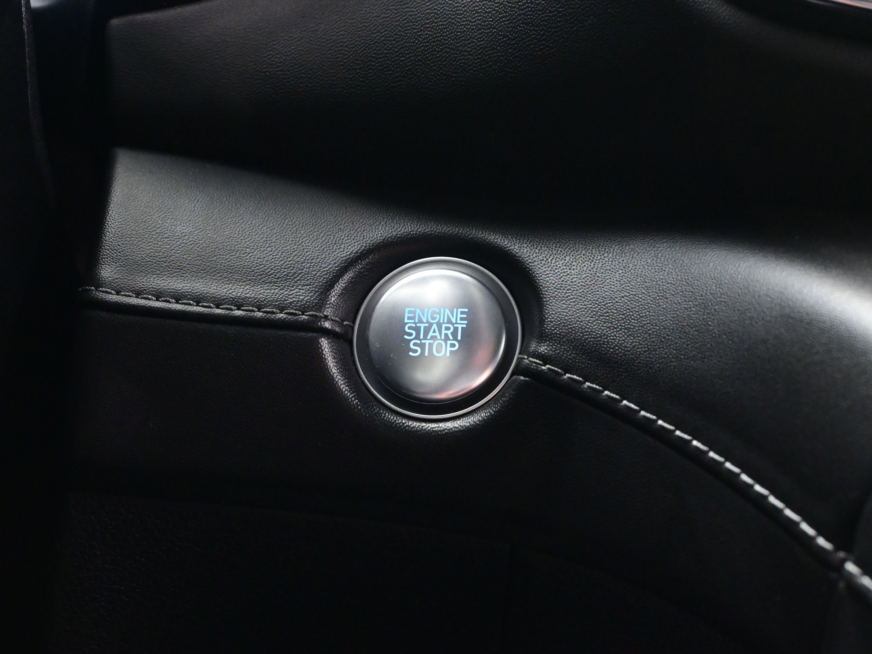 Certified 2023 Hyundai Santa Fe Limited image 23