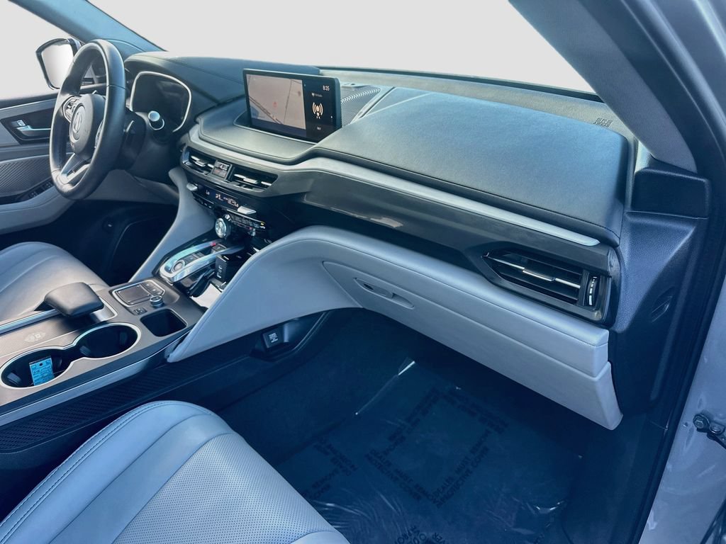 Used 2023 Acura MDX w/ Technology Package FWD image 31