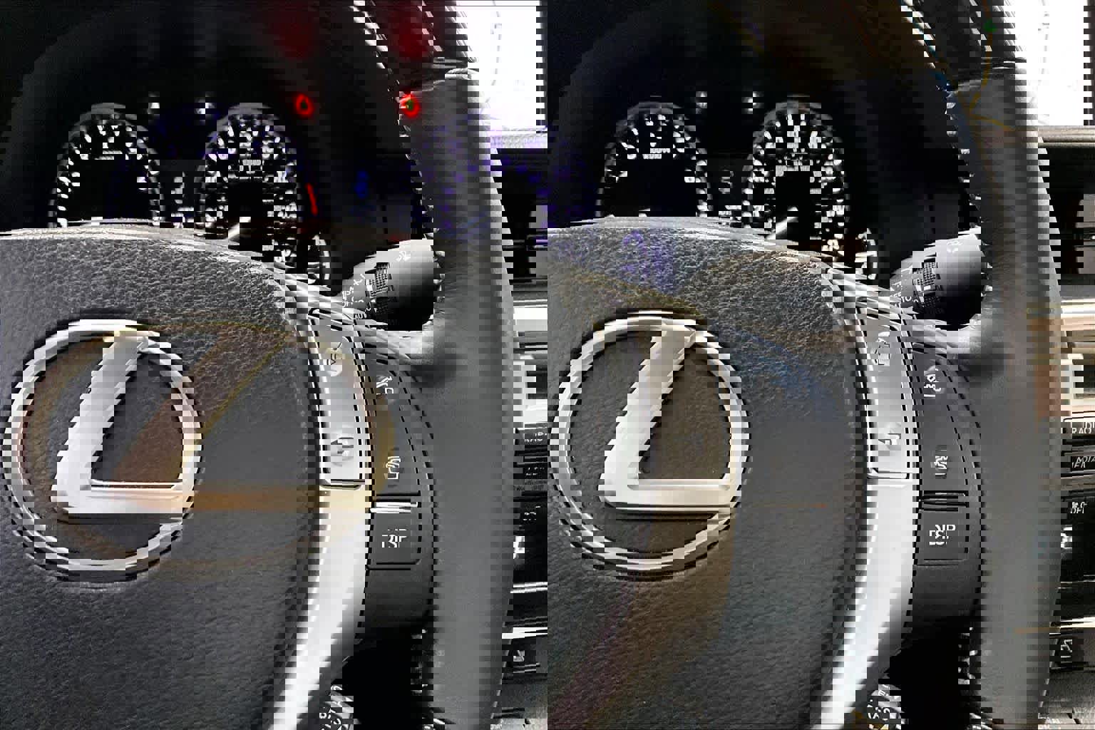 Used 2013 Lexus ES 350 w/ Luxury Pkg image 24