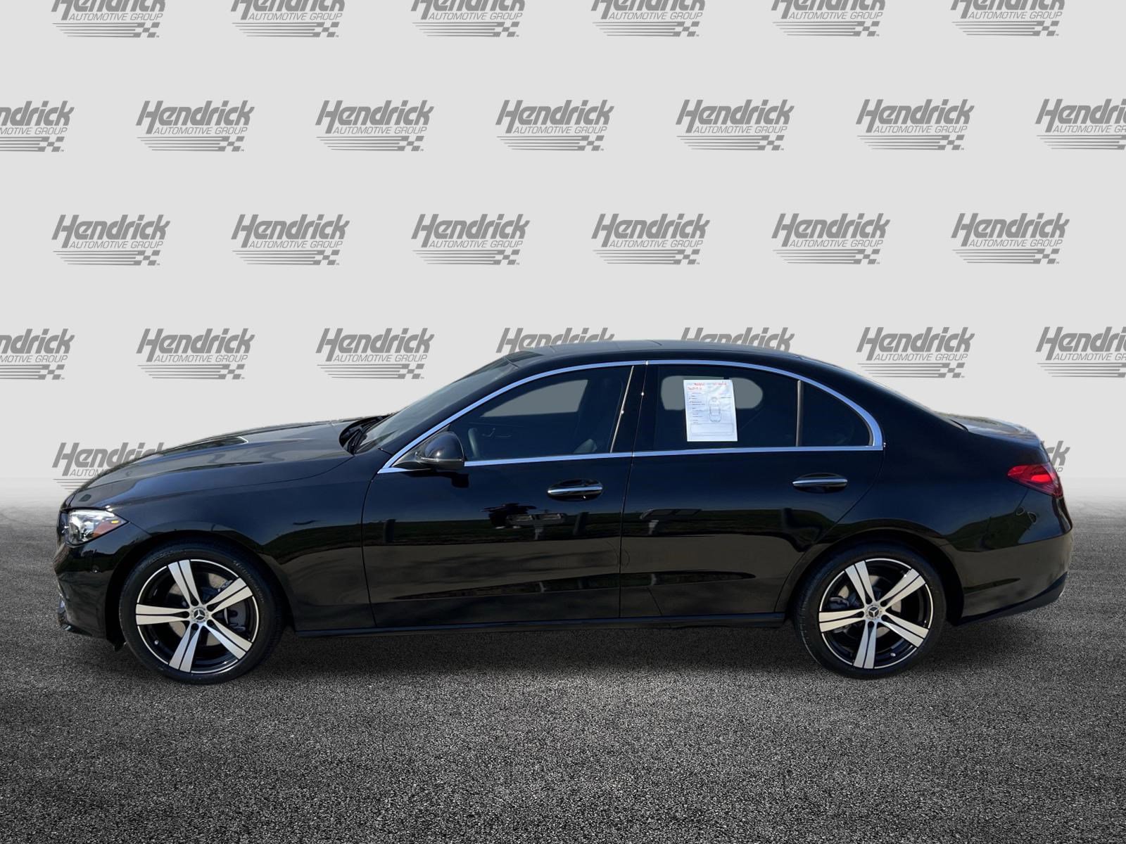 Used 2025 Mercedes-Benz C 300 Sedan image 6