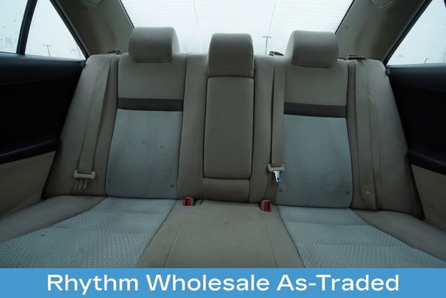 Used 2012 Toyota Camry LE image 27