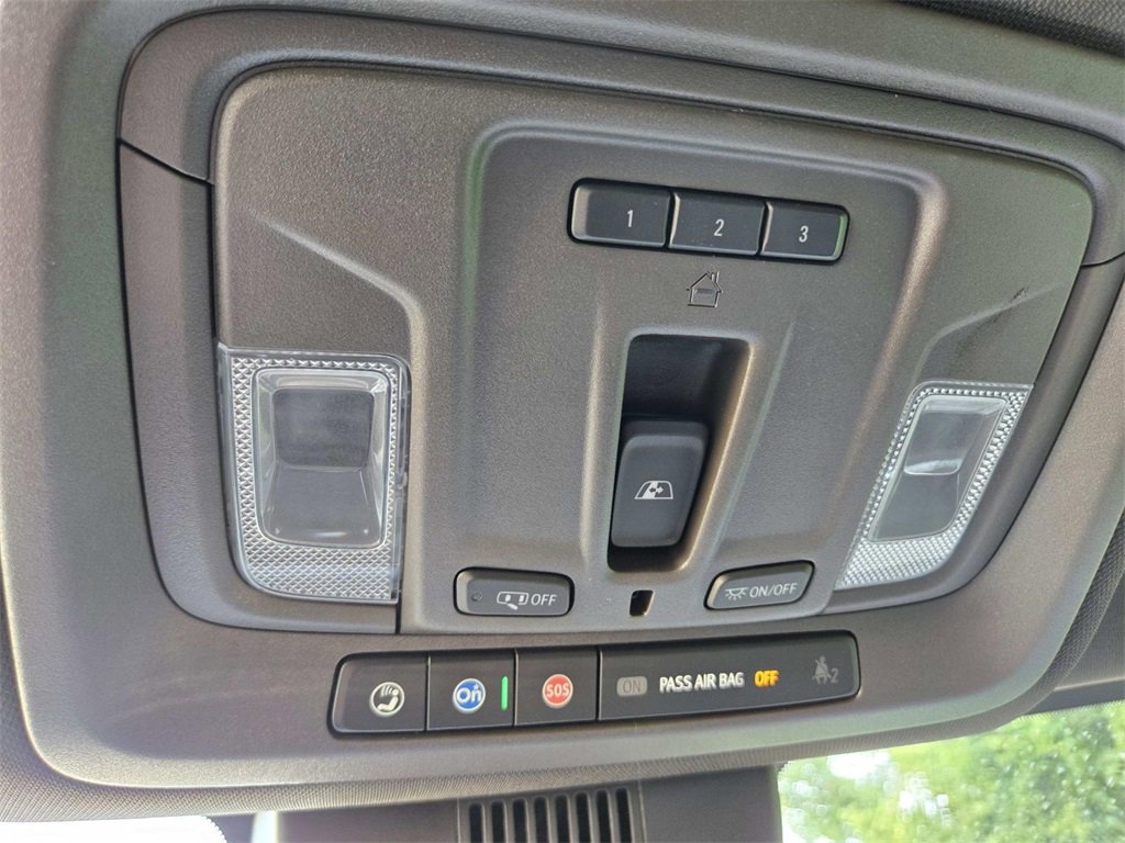 Used 2022 GMC Sierra 1500 SLT w/ SLT Premium Plus Package image 35