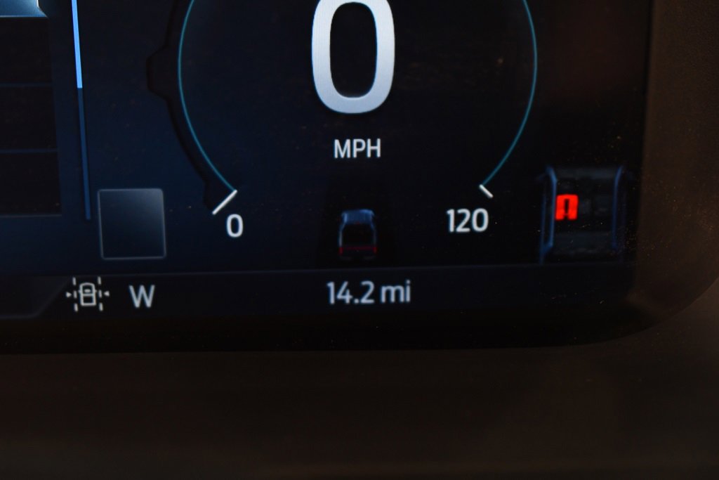 New 2025 Ford F150 Lightning Platinum image 30