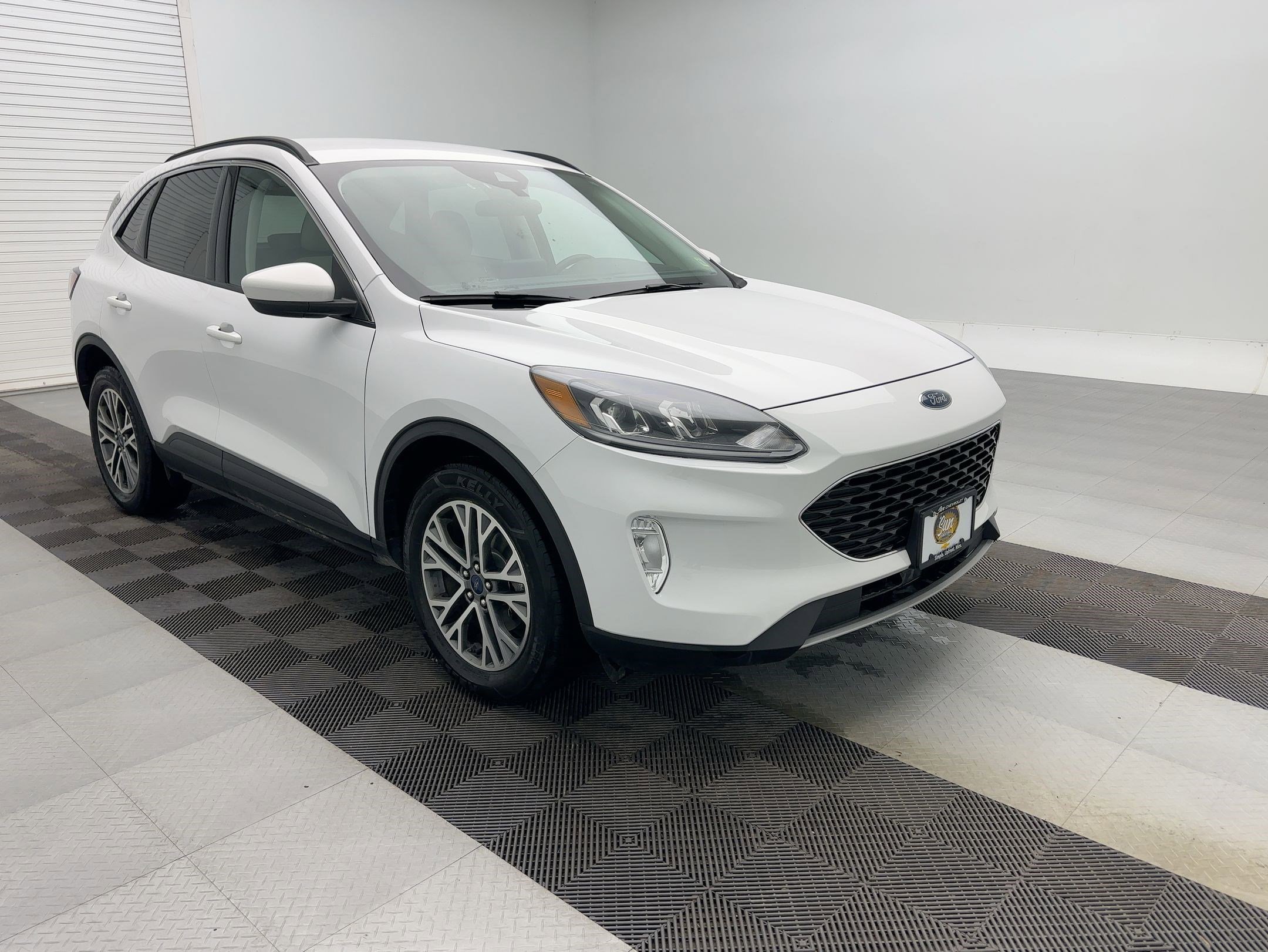 Used 2021 Ford Escape SEL w/ Technology Package image 7