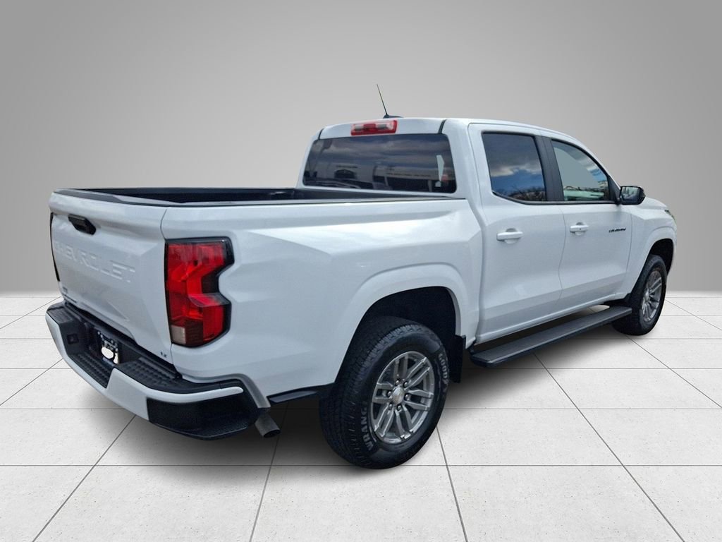 Used 2024 Chevrolet Colorado LT image 5