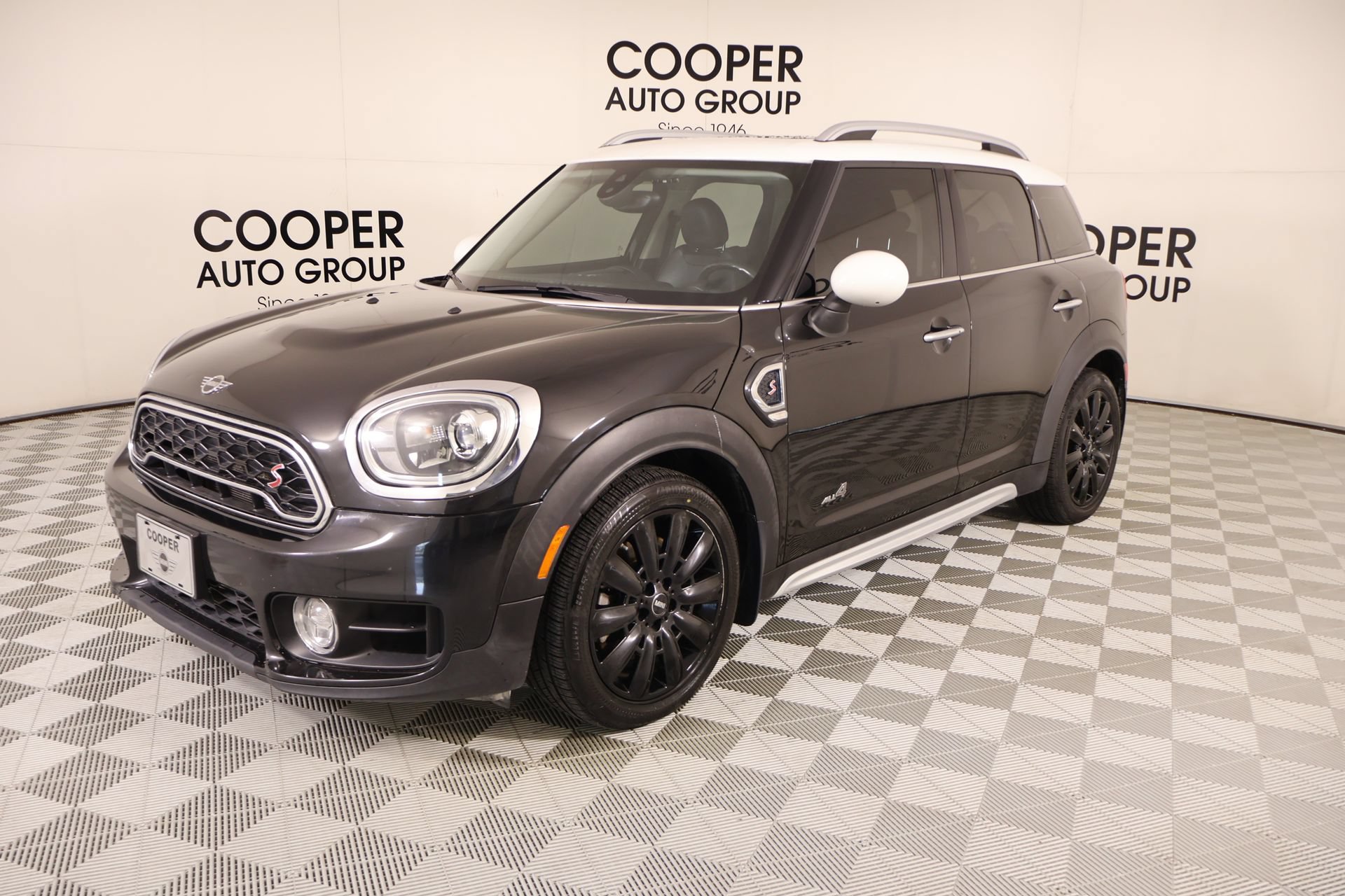 Used 2019 MINI Cooper Countryman S w/ Premium Package AWD/4WD image 11