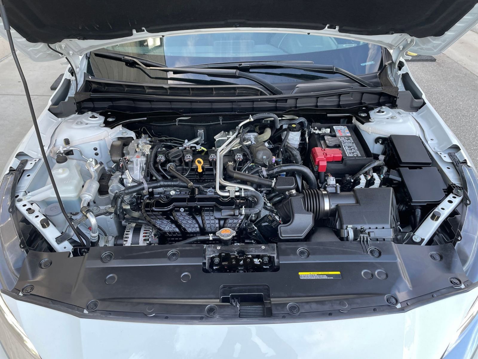 Used 2025 Nissan Altima 2.5 SV image 32