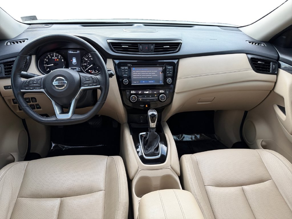 Used 2017 Nissan Rogue SL w/ SL Premium Package AWD/4WD image 13