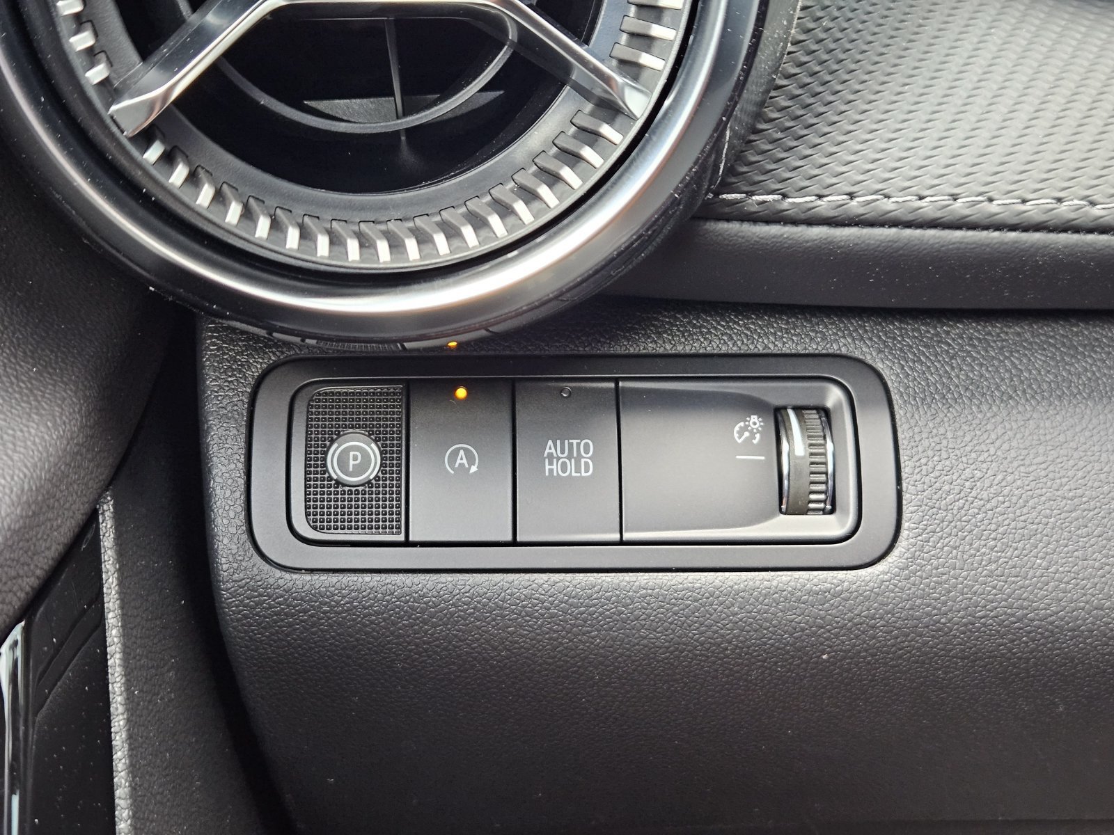 New 2027 Chevrolet Equinox LT w/ Safety and Technology Package FWD image 22
