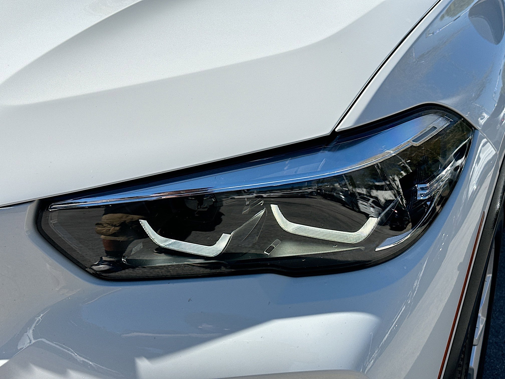 Used 2022 BMW X5 xDrive40i w/ Climate Comfort Package image 32