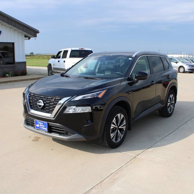 Used 2022 Nissan Rogue SV w/ SV Premium Package