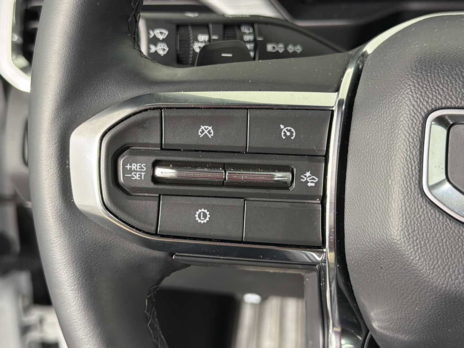 New 2025 GMC Acadia Elevation w/ Elevation Premium Package image 52