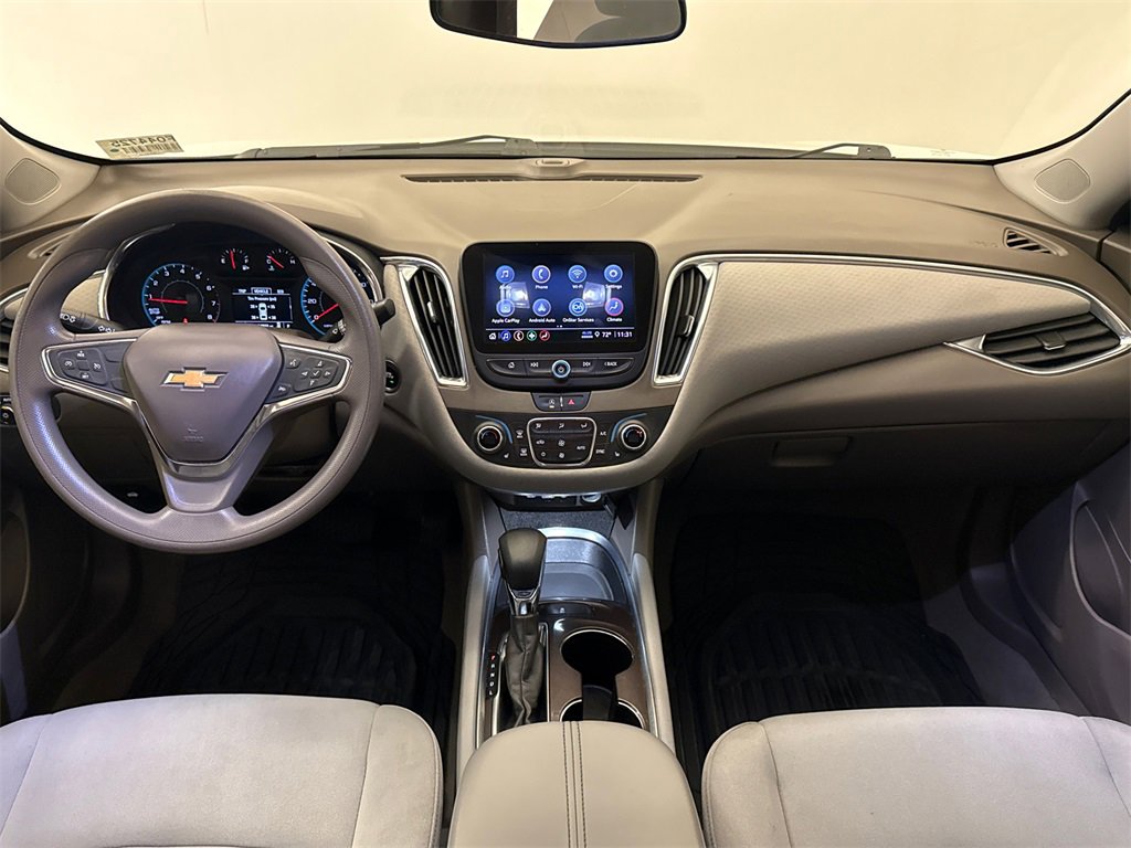 Used 2021 Chevrolet Malibu LT image 12